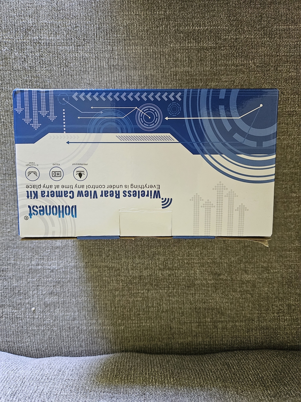 Wireless Rear View Camera Kit - Blue & White Box